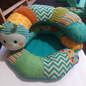 Infantino Baby Tummy Time & Seat